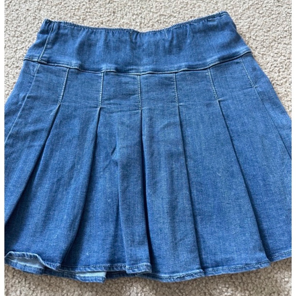 Hollister Jean Pleated High-Rise Skirt size S